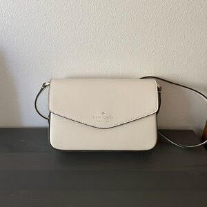 Women’s Kate spade strap purse